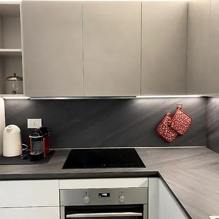 Luma Apartment: Luxurious Terrace In Skyscraper 5 Minutes From Duomo * Milánó